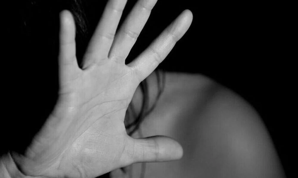 Σοκ στα Μέγαρα: Συνελήφθη 85χρονος που παρενόχλησε σεξουαλικά 14χρονη